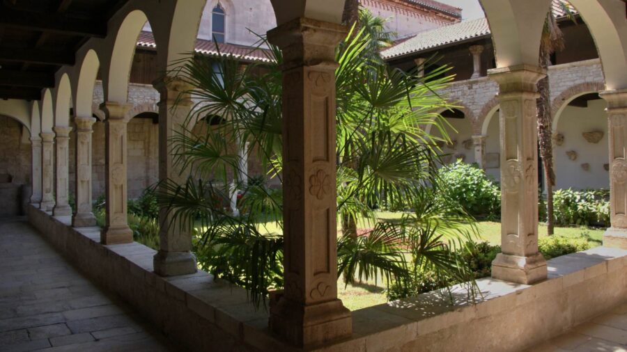 Kirche und Kloster des heiligen Franziskus in Pula